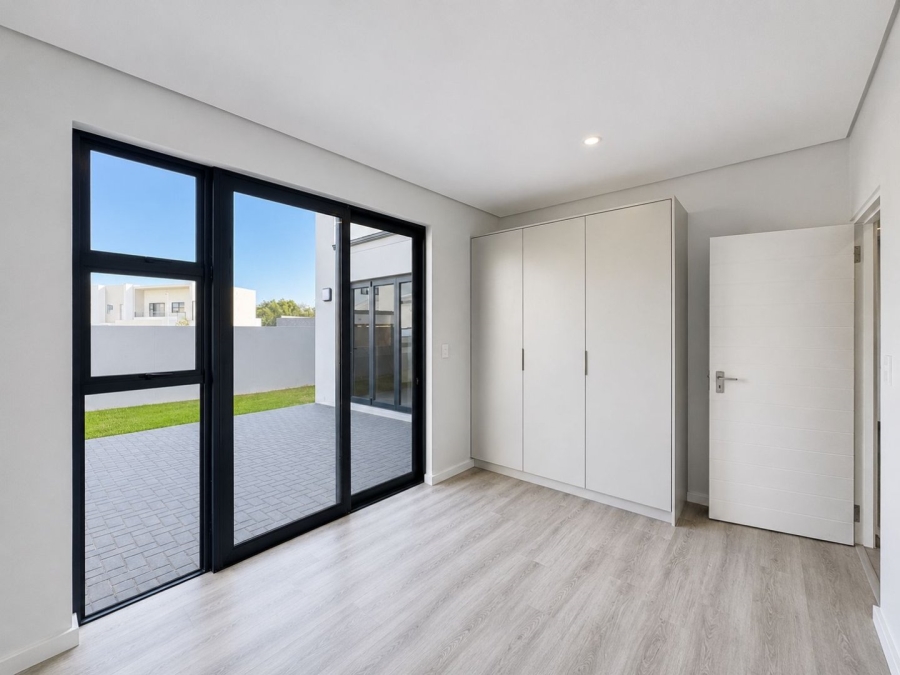 4 Bedroom Property for Sale in Sandown Western Cape